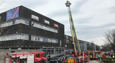 Tveita senter i Oslo evakuert etter kraftig røykutvikling